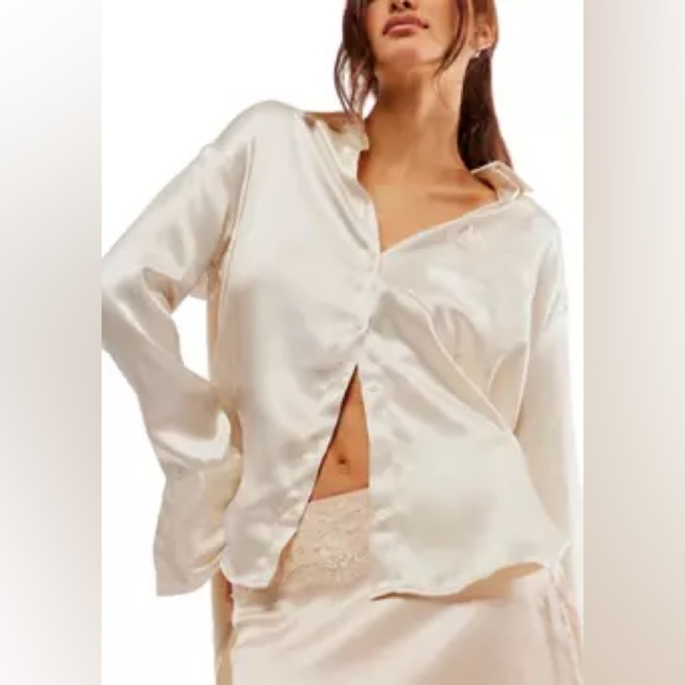 🎀 NEW FREE PEOPLE Shooting for the Moon satin Button Down Shirt m